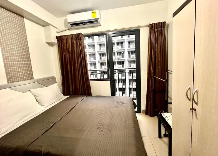 Apartment Value For Money Mall Of - Aseana Center Manila