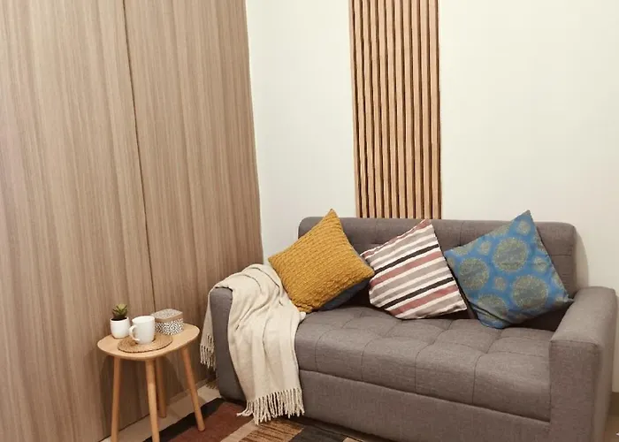 Value For Money Mall Of - Aseana Center Apartment Manila