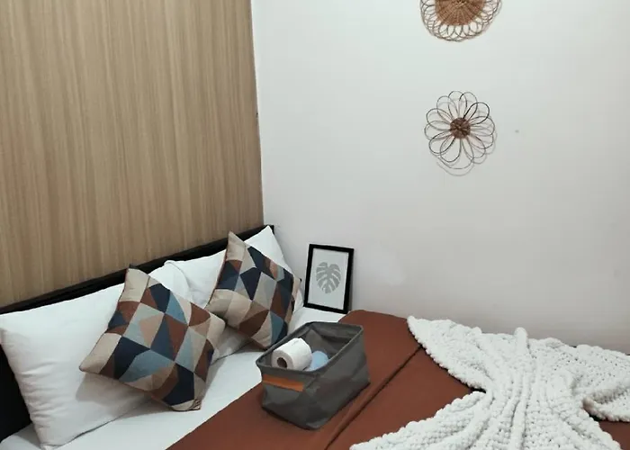 Apartment Value For Money Mall Of - Aseana Center Manila