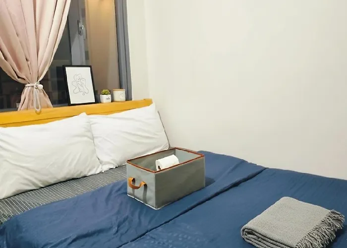 Apartment Value For Money Mall Of - Aseana Center Manila